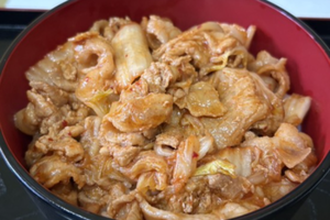 特製豚キムチ丼