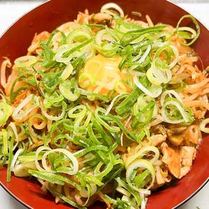 豚キムチ丼