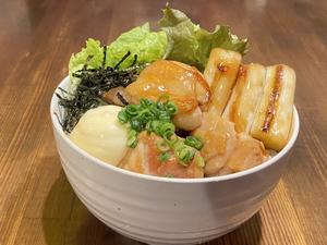特製タレの焼鳥丼