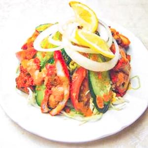 スパイシーチキンサラダ Spicy Chicken Salad