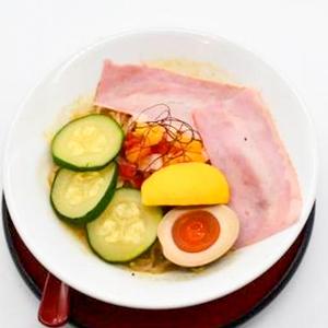 グリーンカレーラーメン