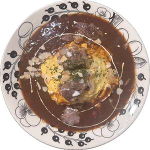 牛すじとろふわオムカレー