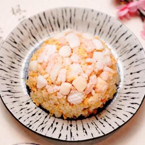 海鮮レタスチャーハン