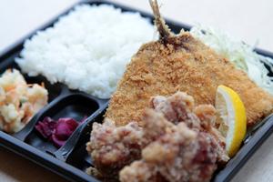 アジから弁当
