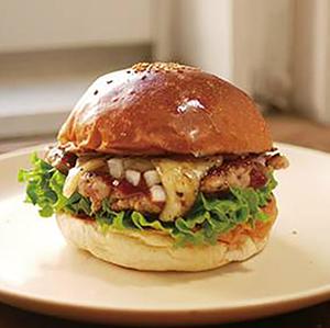 サルシッチャブリーチーズバーガー