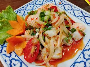 ヤムパームク タイ風スパイシーイカサラダ