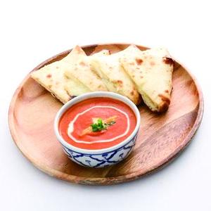 バターチキンカレーと炭焼きチーズナンセット BUTTER CHICKEN CURRY with CHEESE NAAN SET
