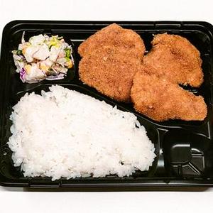 発芽玄米フレークのチキンカツ定食(4個)
