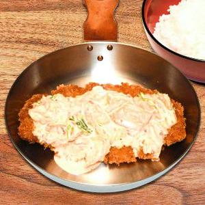 マヨキムチかつ丼サラダセット
