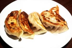 餃子 Fried Gyoza(Fried Dumpling)