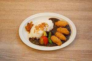 カレー・カキフライ