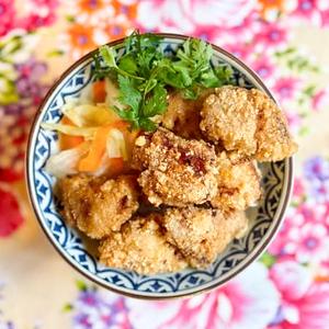 台湾唐揚げ丼(6個入り)