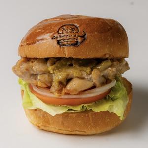ユズペッパーチキンバーガー Yuzu Pepper Chicken Burger
