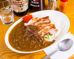 とんぺい牛すじカレーライス
