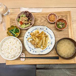 豚の味噌焼き定食(白ごはん)