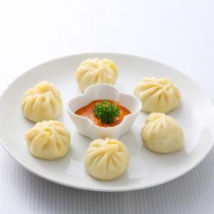 Momo モモ