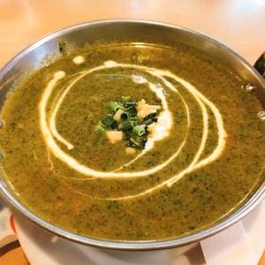 サグチキンカレー SAGU CHICKEN CURRY