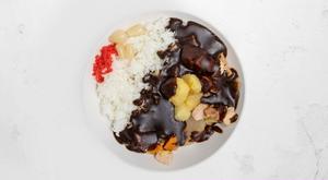 デミグラ煮込みカレーライス
