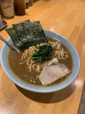 豚骨醤油ラーメン