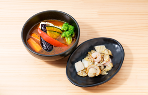 有頭エビとあさりのシーフードスープカレー