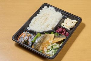 サバの味噌煮弁当