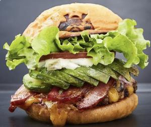 アボカドベーコンチーズバーガー
