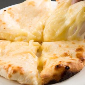 チーズナン