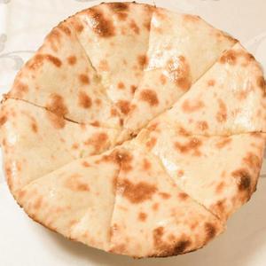 チーズナン