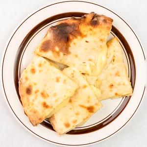 チーズナン