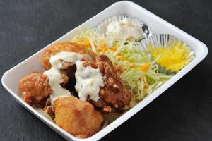 鶏笑 からあげ南蛮弁当(4個入り)