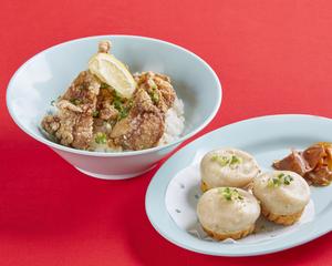 ダパイダン105 小龍包(3個)+炸鶏排飯(ザーチーパイハン)