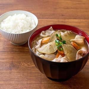 根菜たっぷり豚汁とご飯 Vegetables Tonjiru with Rice