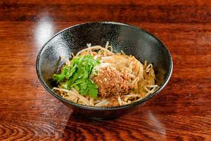 汁なし担々麺