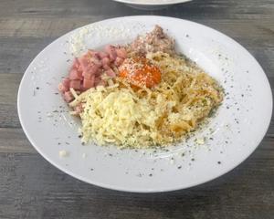 本格カルボナーラ