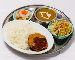 メンチカツカレーセット(mince cutlet curry set)