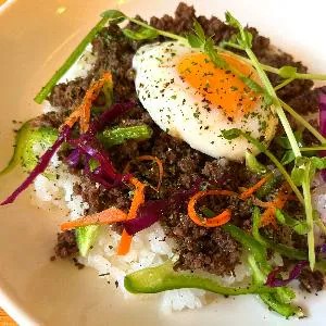 黒毛和牛の贅沢ガパオライス