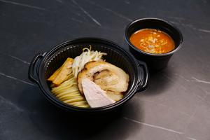 チャーシュー辛いジャンつけ麺