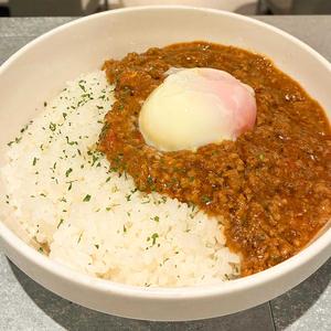 温玉ドライカレー