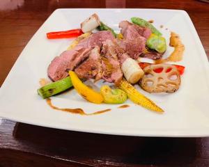 合鴨ロースのバルサミコソース