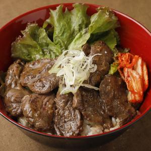 牛ハラミ塩焼肉丼
