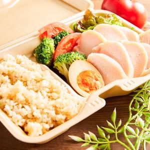 【玄米 / 鶏胸肉】低温調理のしっとり鶏胸肉の玄米セット