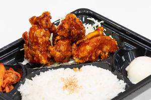 ヤンニョムチキン弁当