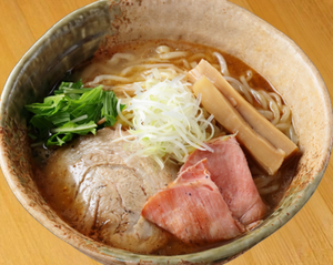 焼きあご塩らー麺