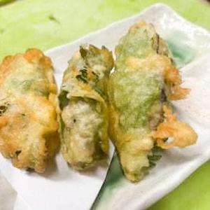 牡蠣と大葉の天ぷら