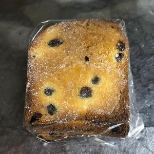 【menu限定】サクサク香ばしレーズンラスク