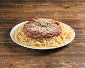 【超得！】メガ盛り！エゾ鹿肉のミートソースパスタ