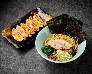 ≪4位≫まぜそば・餃子セット(まぜそば・餃子6個)