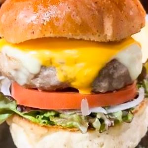 【当店人気No3】ニュークラシックWチーズバーガー