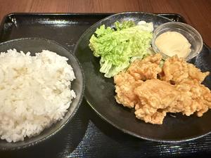 唐揚げ定食(鳥マヨソース和え)