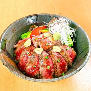 白老牛 ステーキ丼(ランプ)